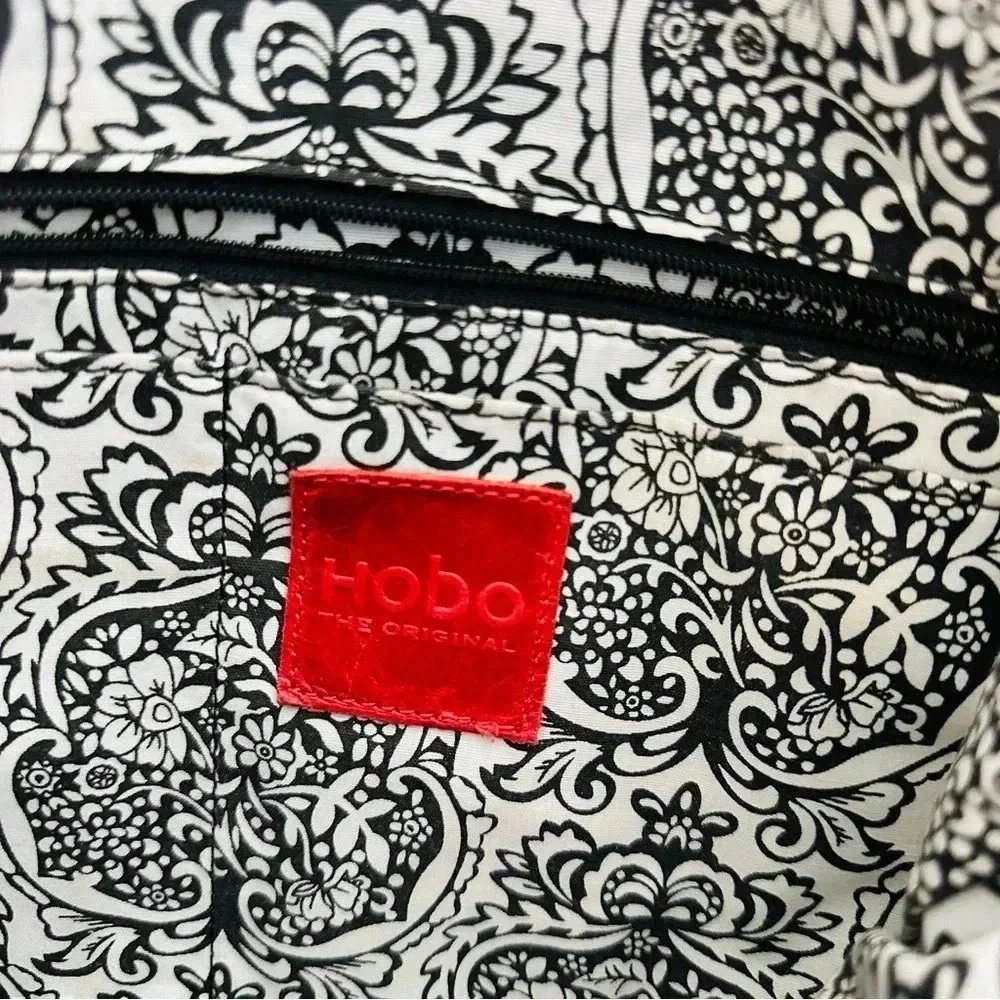 NWOT Hobo International Large Leather Tote